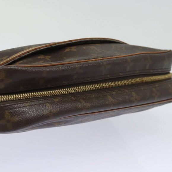 LOUIS VUITTON Monogram Compiegne 28 Clutch Bag - Picture 6 of 16